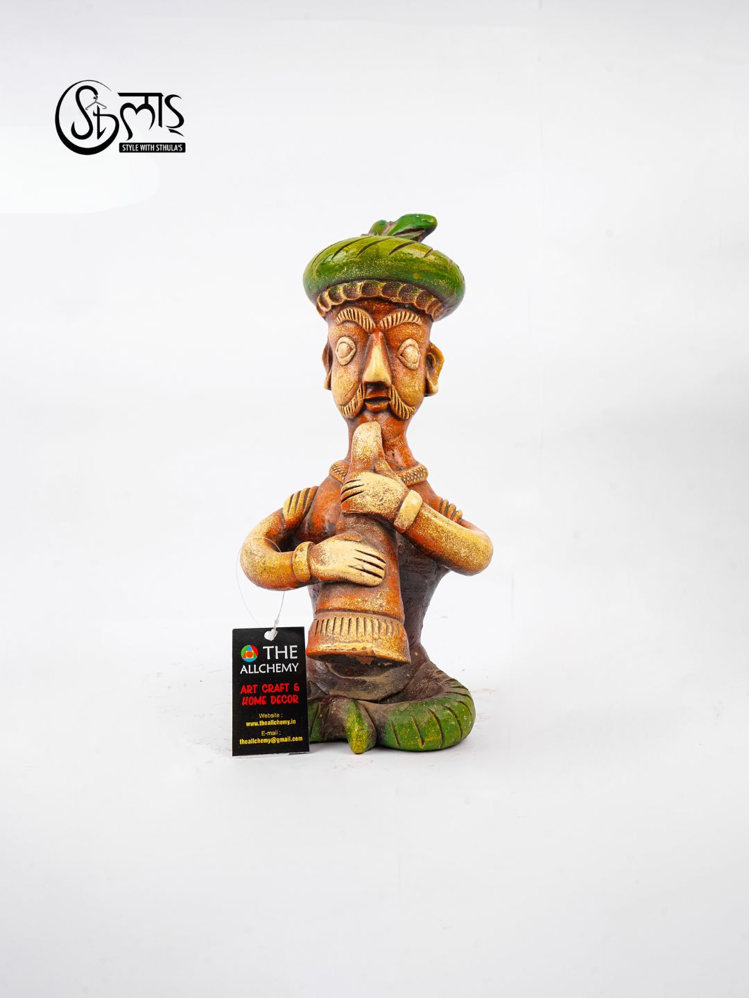 Handcrafted Musician Figurine – Traditional Clay Art Decor