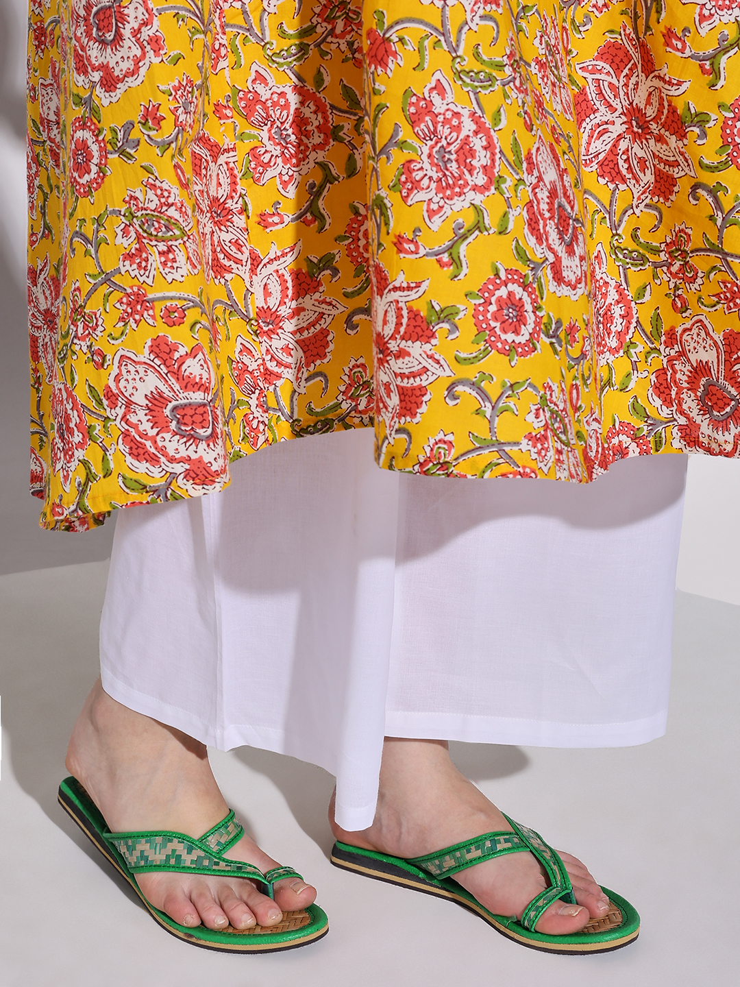 Sthulas Green Woven Toe Loop Ethnic Slippers for Women | Handcrafted Comfort Flats