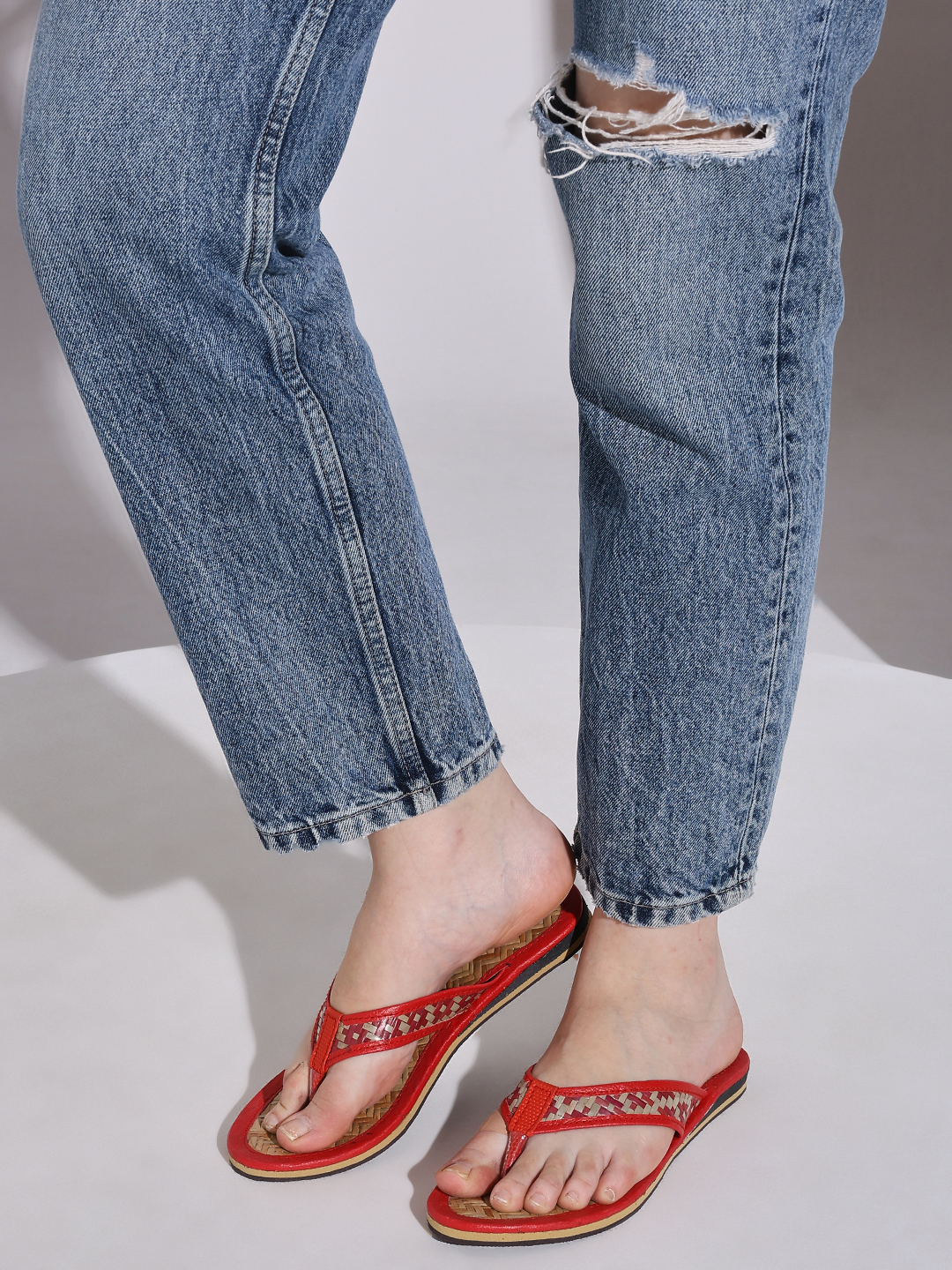 Handcrafted Red Leather Kolhapuri Sandals for Women | Ethnic Slip-On Flats with Toe Loop – Sthulas