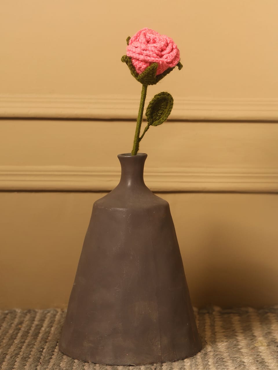 Handmade Crochet Pink Rose Flower Stem – Artificial Knitted Floral Decor