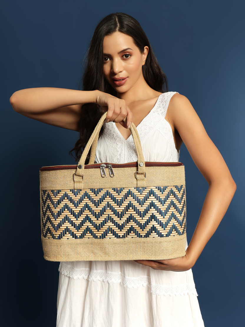 Sthula's Handcrafted Jute Handbag with Geometric Pattern