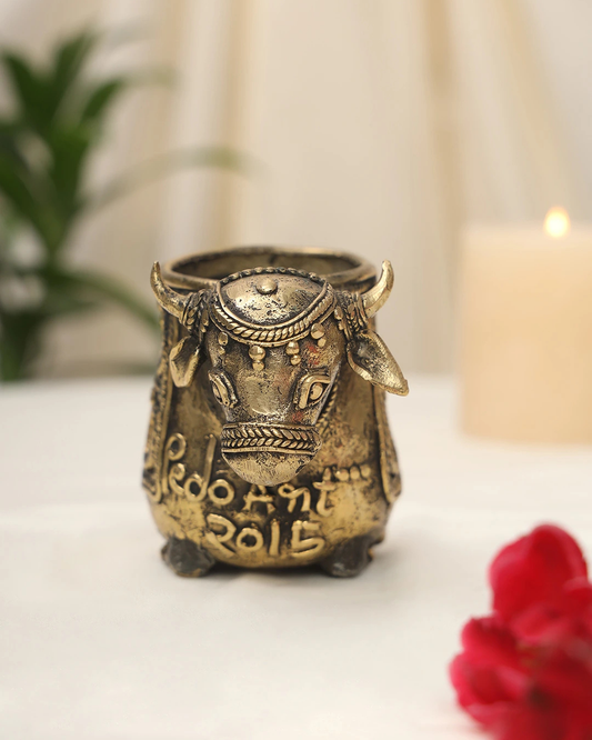 Sthula's Handcrafted Dokra Metal Cow Pen Holder