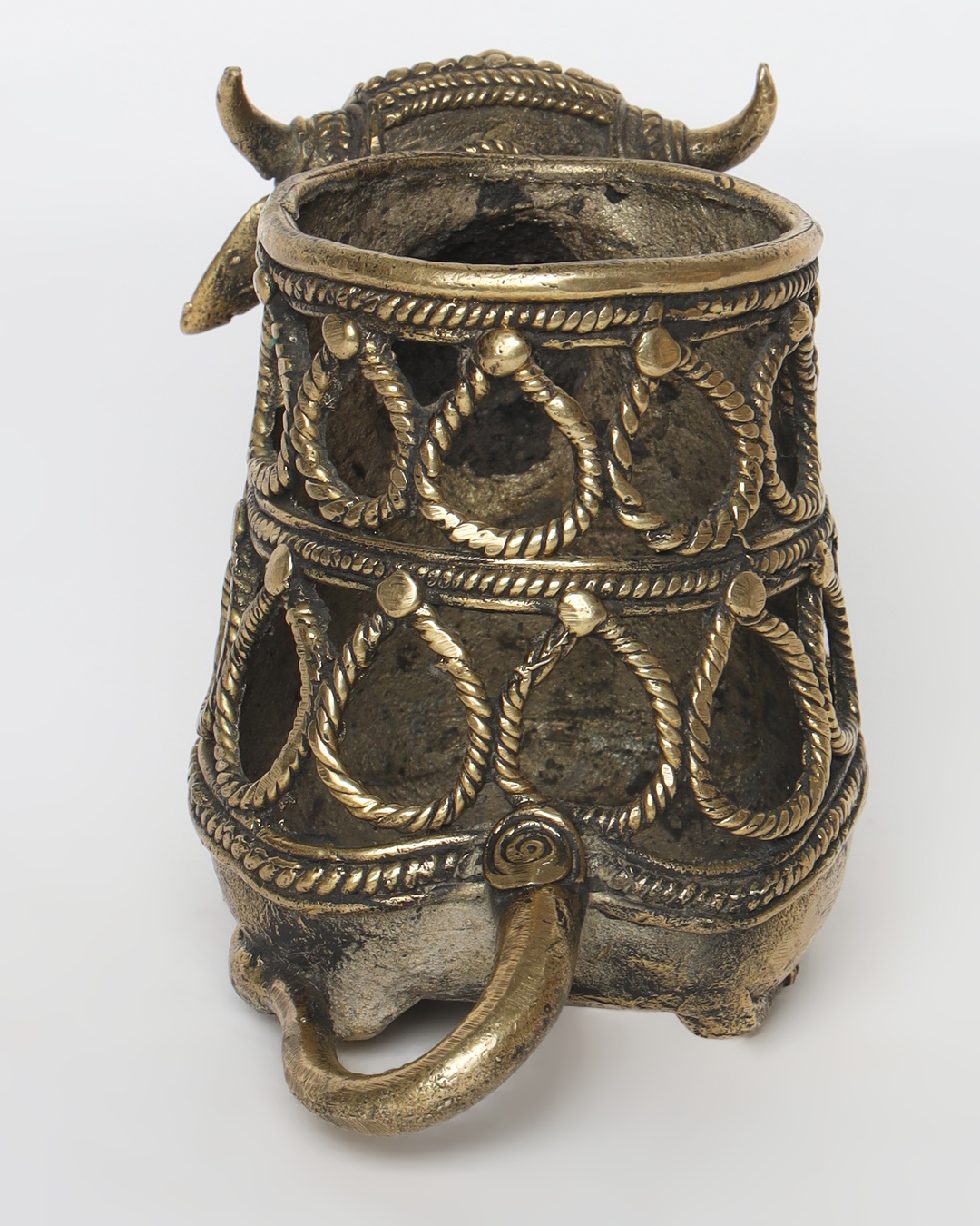 Sthula's Handcrafted Dokra Metal Cow Pen Holder