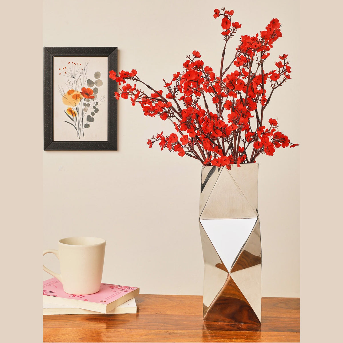 Sthula's  Geometric Metal Decorative Vase – Silver Modern Table Showpiece