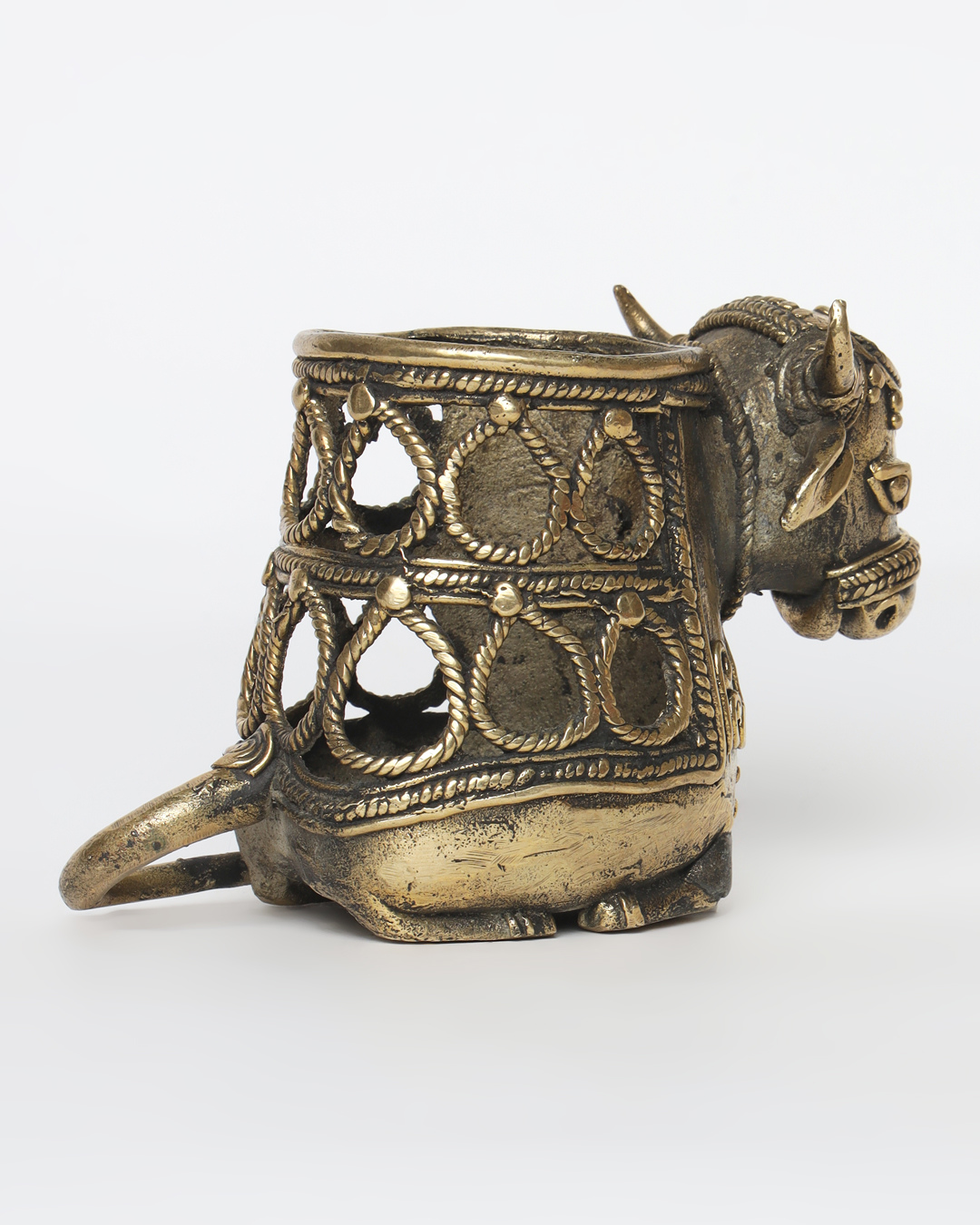 Sthula's Handcrafted Dokra Metal Cow Pen Holder