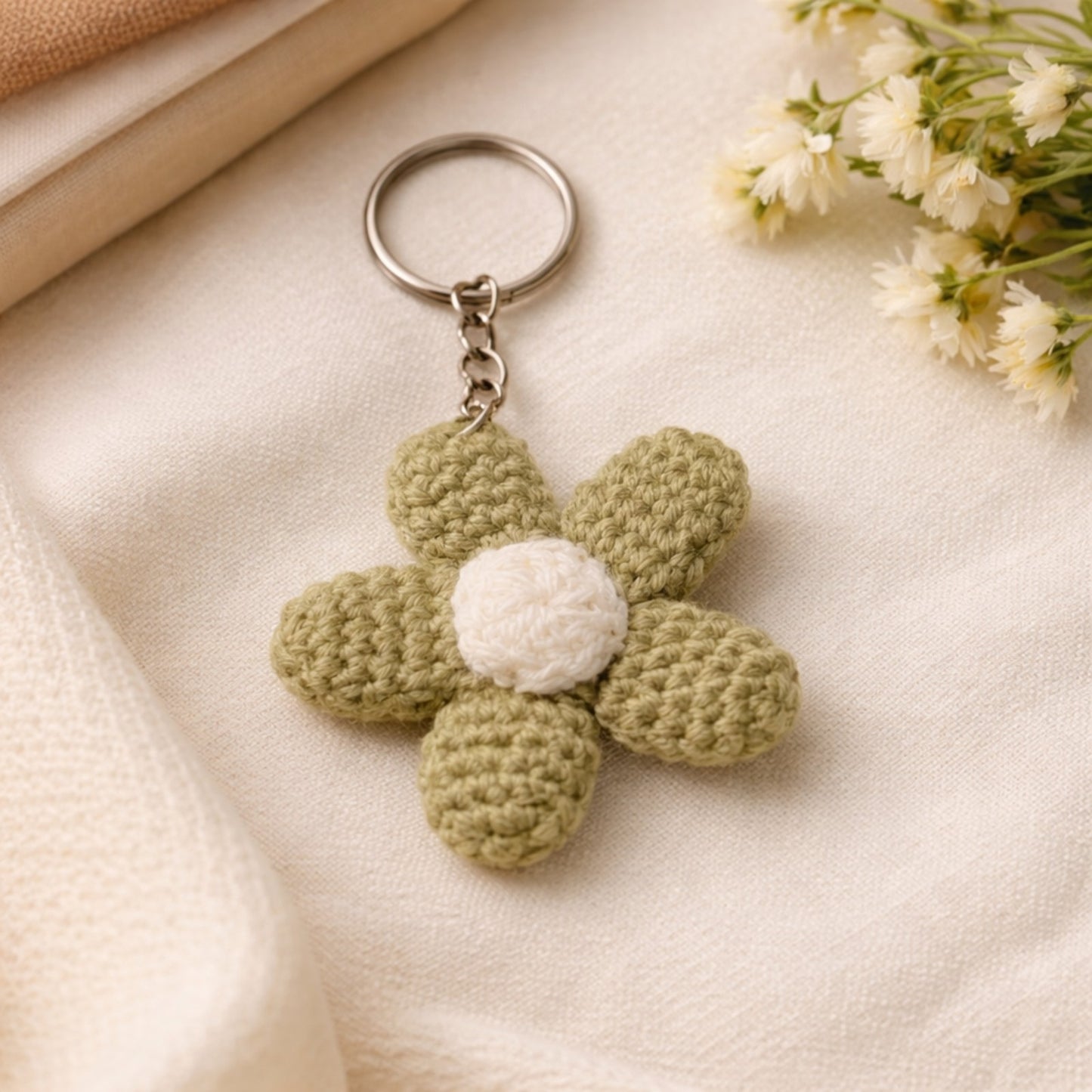 Sthula's Handmade Green Flower Keychain