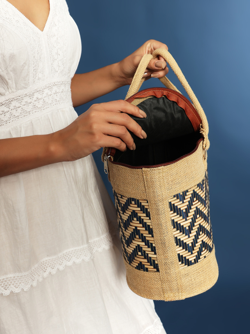 Sthula's Handcrafted Jute Handbag with Geometric Pattern