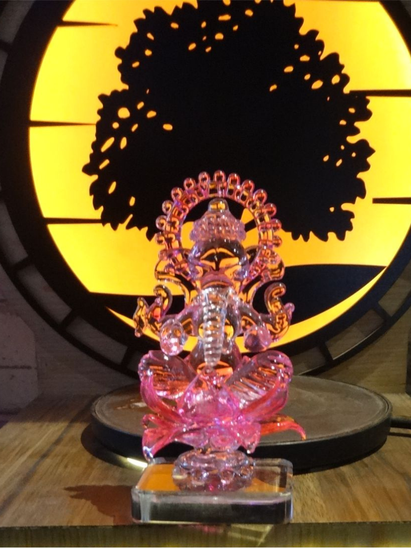 sthula's Handcrafted Crystal Glass Lord Ganesha Idol