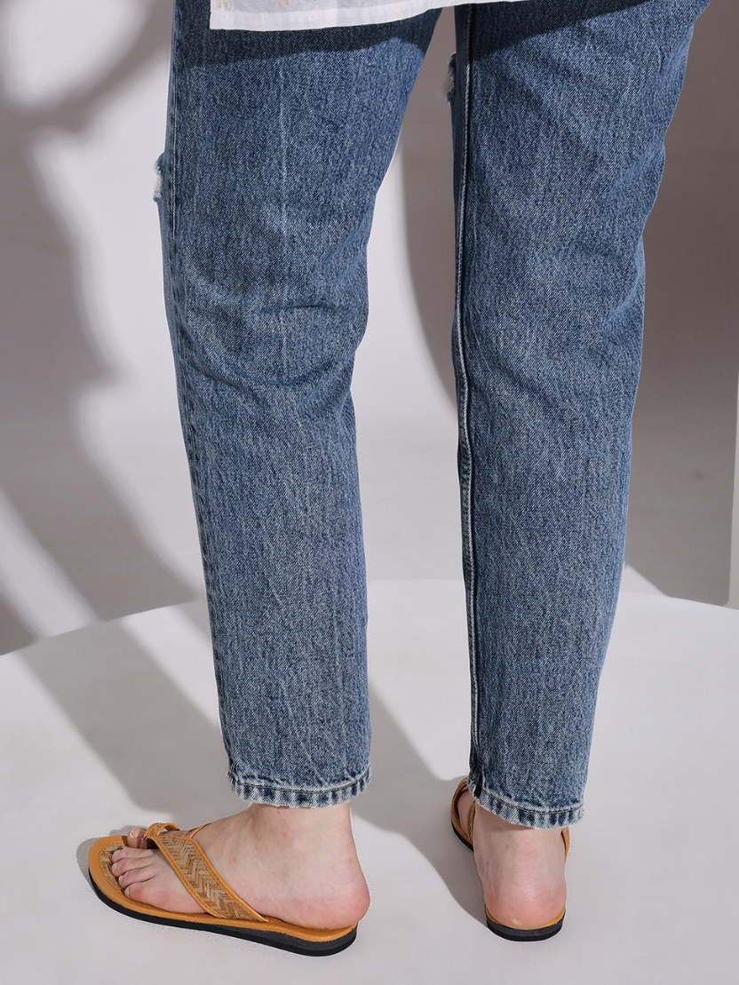 Sthula’s Handcrafted Bamboo Cross Strap Women’s Slippers – Natural