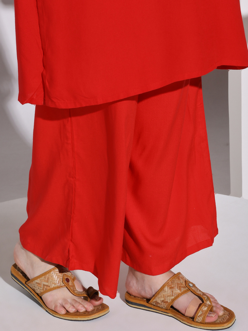 Sthula's Handcrafted Bamboo Women’s Slippers – Classic Natural