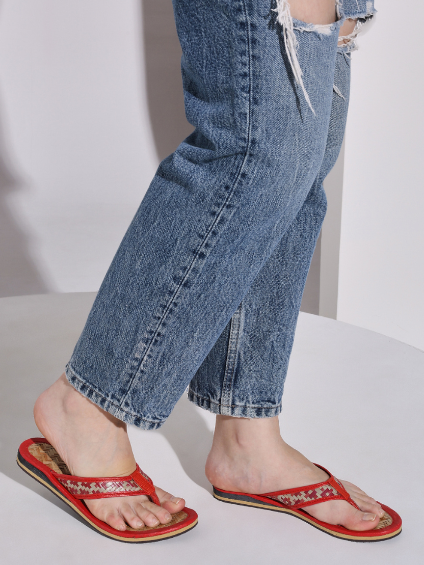Sthula’s Handcrafted Bamboo Women’s Slippers – Red