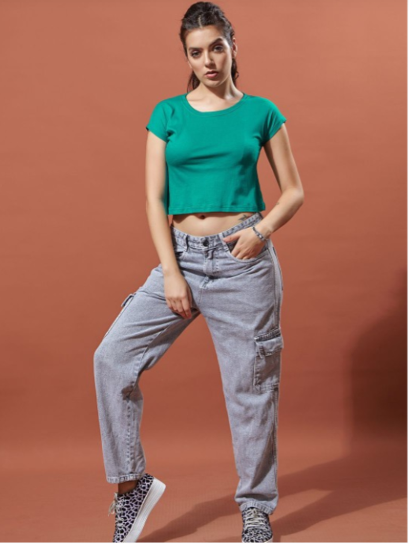 Sthula's Women teal Green Solid Cotton Crop Top